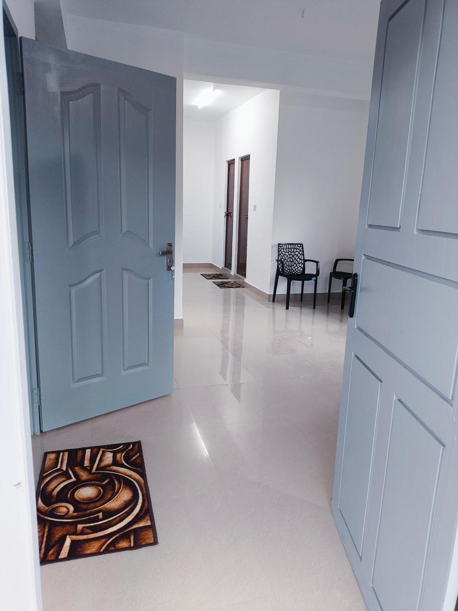 Hostel Stayzo Kochi Kültér fotó